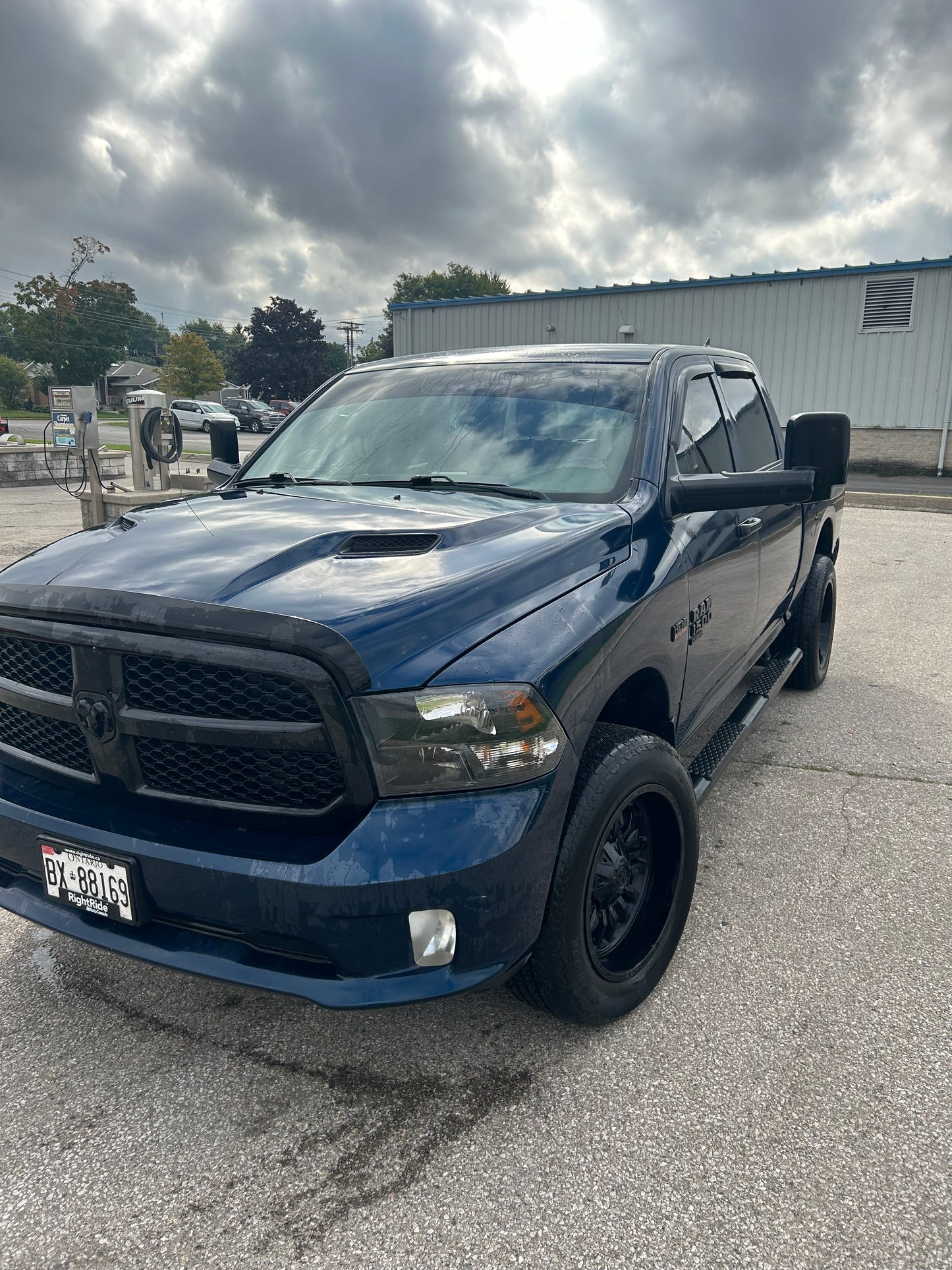 SLIGHTLY USED FUEL ARC 5X139.7
