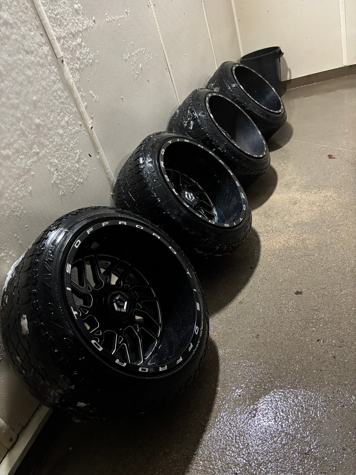 USED TIS 22x14 5 Bolt Ram