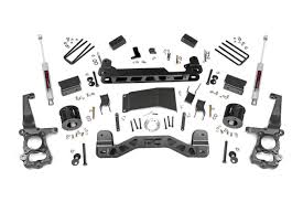 ROUGH COUNTRY 4" FORD F150 LIFT 15-20